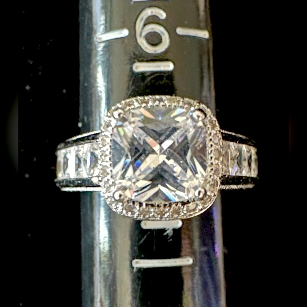 Ring w/Cushion Cut 1.5 CZ double Halo 1CT Princess channel set CZ 925 sterling 7